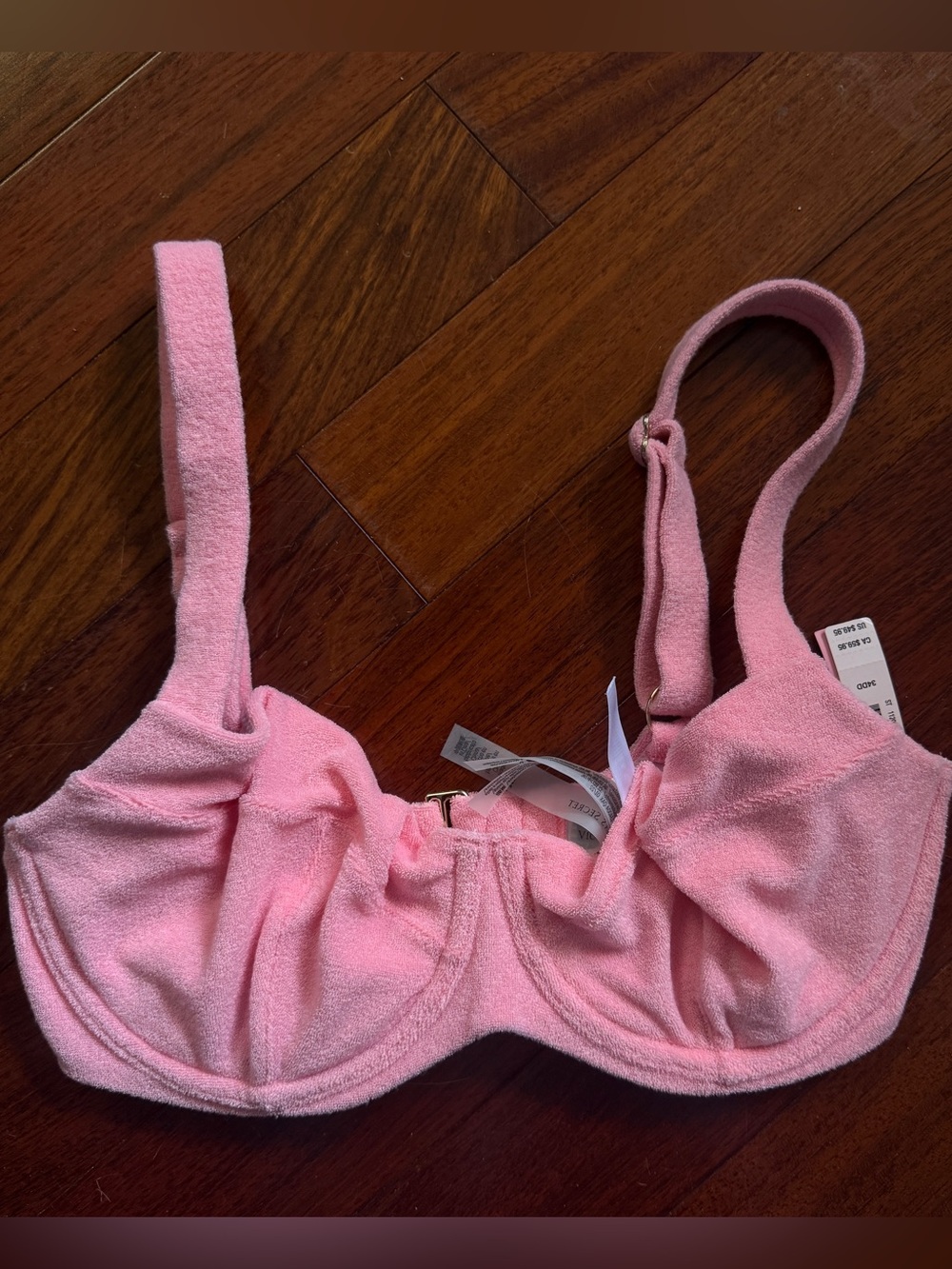 NWT Victoria’s secret Bikini Top